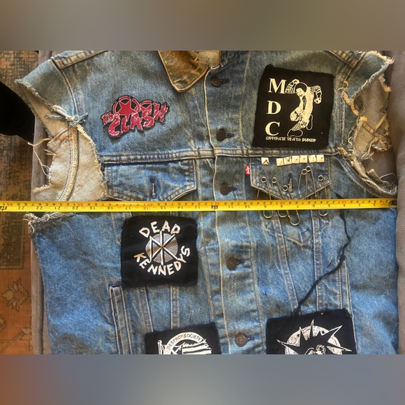 RARE❗️VTG 80s PUNK Levi’s Cutoff Denim Jacket Vest Patch Dead Kennedys Subhumans - Picture 16 of 16